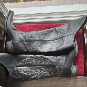 Ariat Murrieta Cowboy Boots